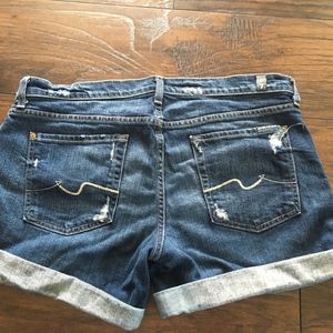 Seven for All Mankind rolled Cuff Shorts Size 32